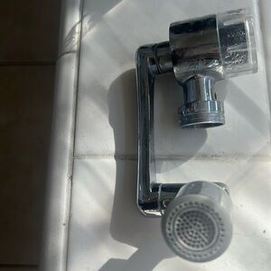 Faucet adapter for filtered clean skin